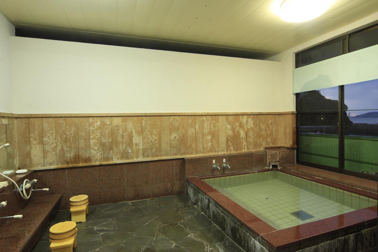 Ryokan Hinoshimasou Kami Amakusa Екстериор снимка